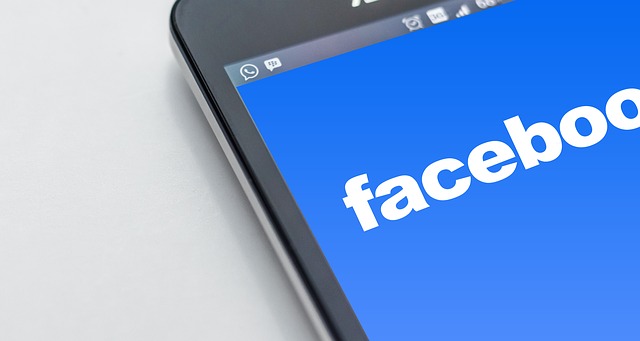 ההבדלים בין קידום בפייסבוק לקידום בגוגל
